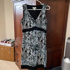 Ann Taylor Loft dress stretchy size 6